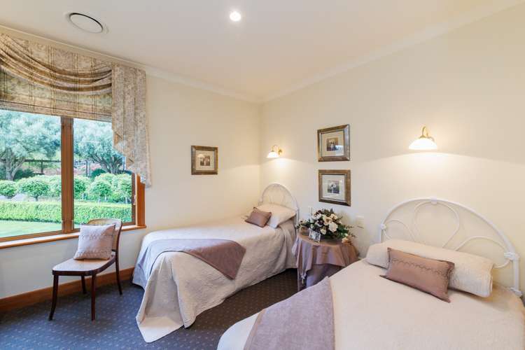 5 Waicola Drive Fitzherbert_16