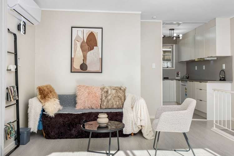 5/48 McLeod Road Henderson_0