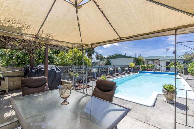 19 Woburn Street Waipukurau_1