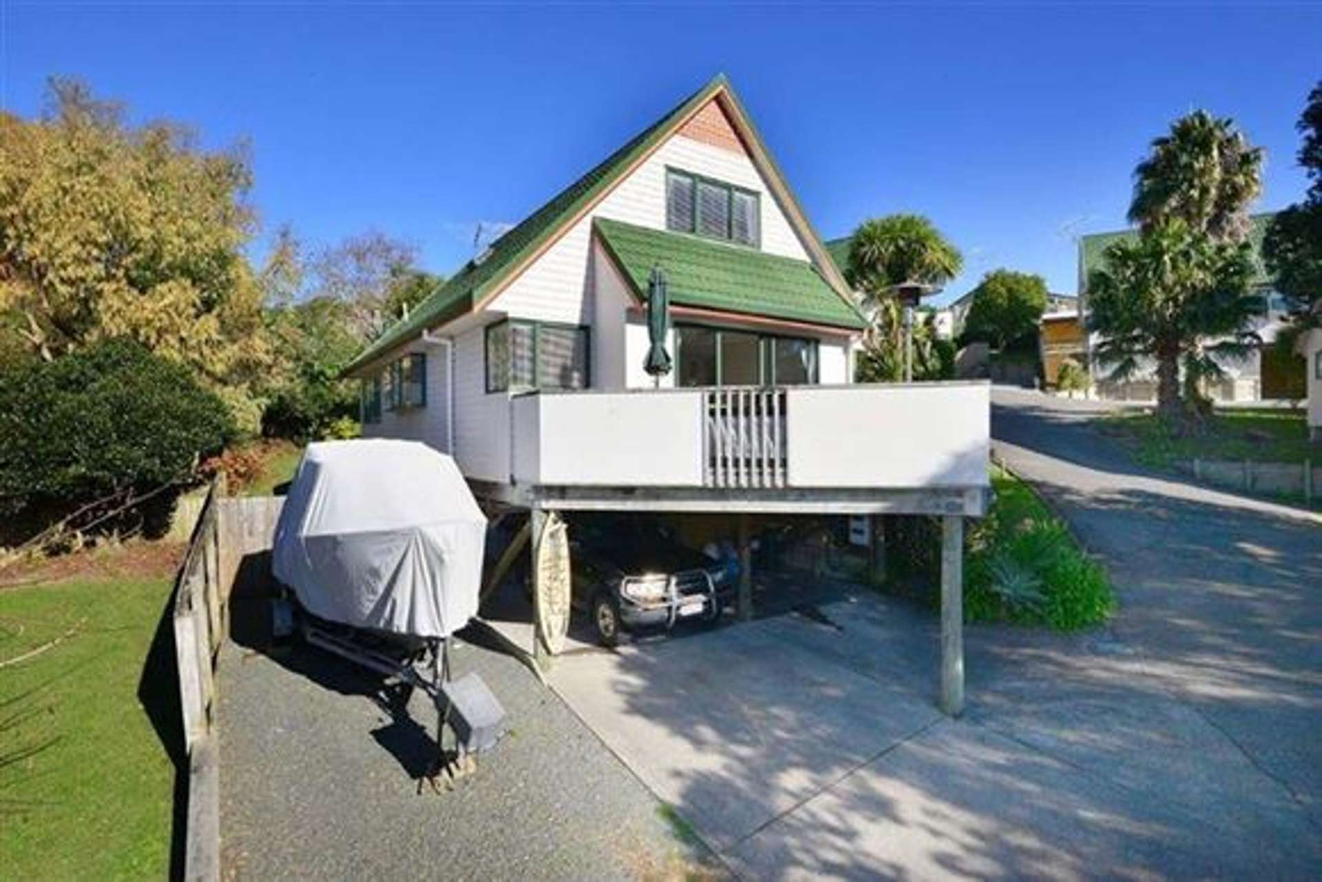 22 Brookvale Park Stanmore Bay_0