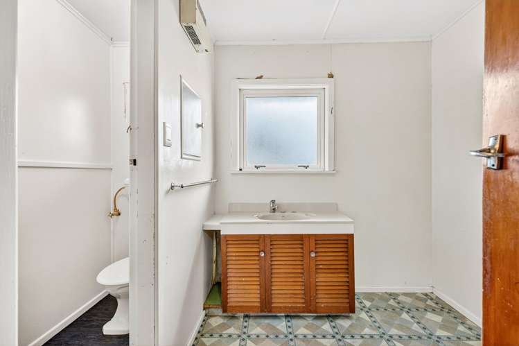2 George Street Matamata_12
