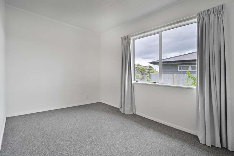 1015a Beatty Street Mayfair_10