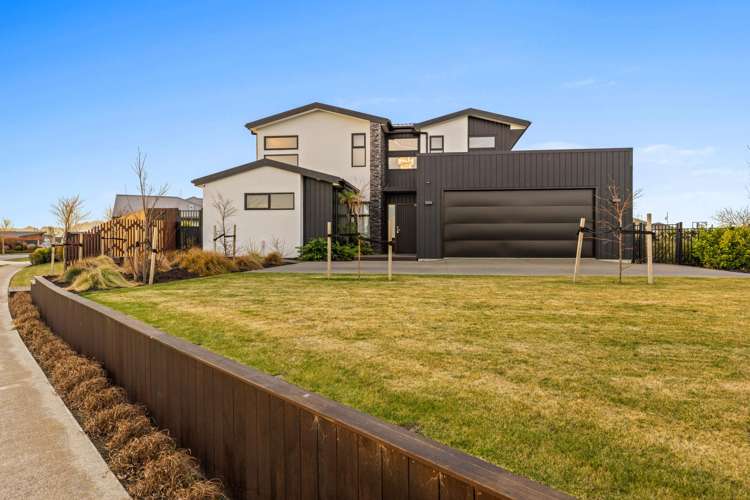 1 De Surville Way Pegasus_36
