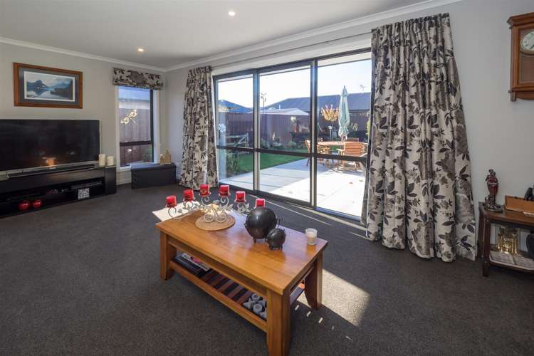 43 Braebrook Drive Netherby_2