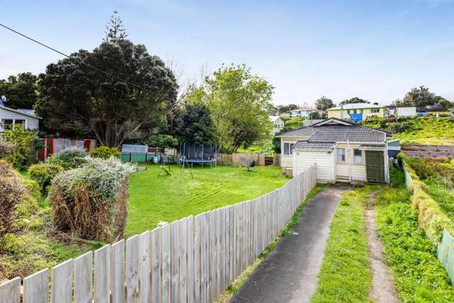 22 Leicester Street Patea_1