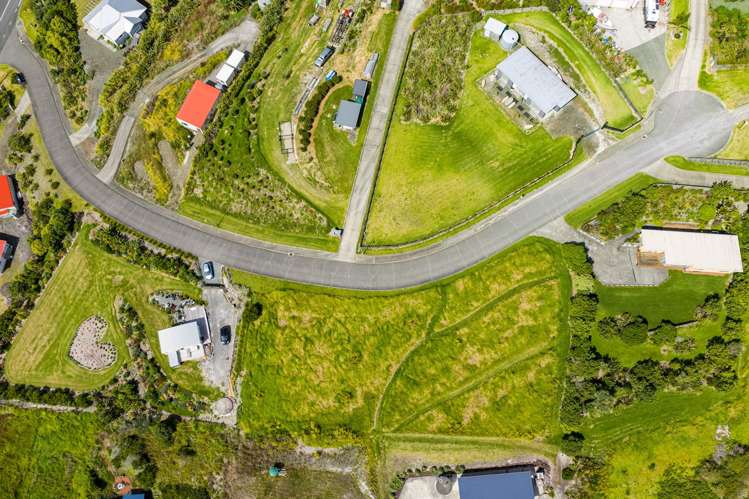 6 Emay Crescent Pahi_17