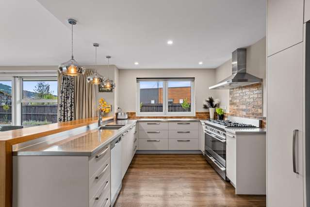 7 Mallard Street Albert Town_1