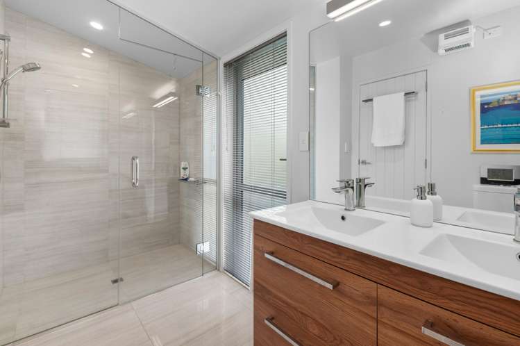 23 Day Place Springfield_16