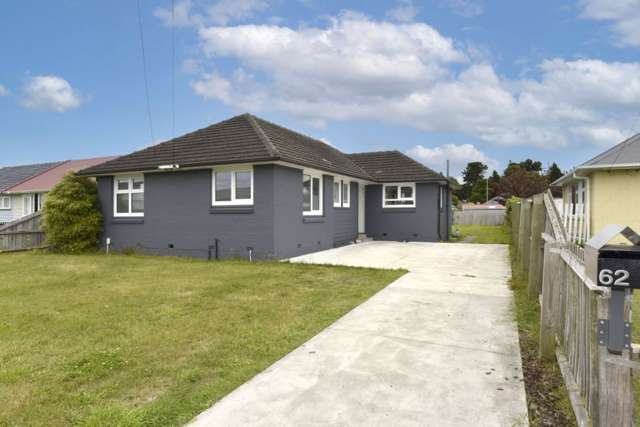 62 Aldershot Street Aranui_3