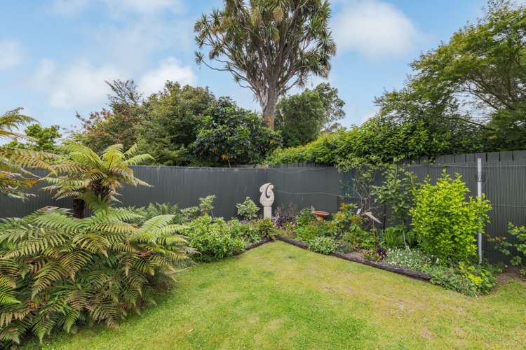 28a Birdwood Avenue Beckenham_12