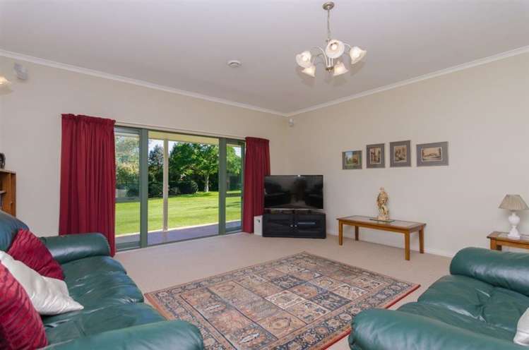 172 Woodlands Road Carterton_22