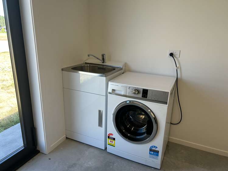 32 Longview Drive Lake Hawea_10