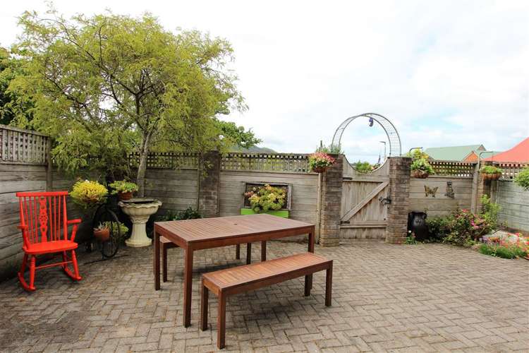 311 Marshall Crescent Thames_18