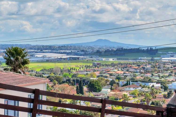 22 Lizzie Lane Clover Park_7