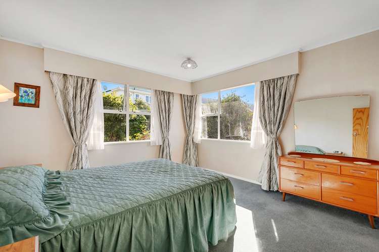 25 Larsen Crescent Tawa_10