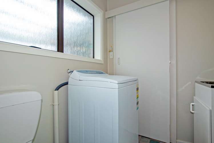 43 George Street Geraldine_10