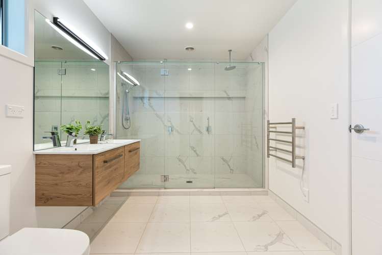 55 Alan Livingston Drive Cambridge_9