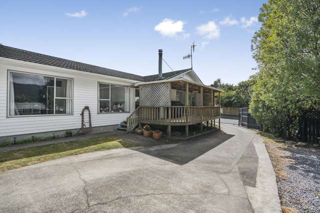 31 Mcgowan Road Wainuiomata_2