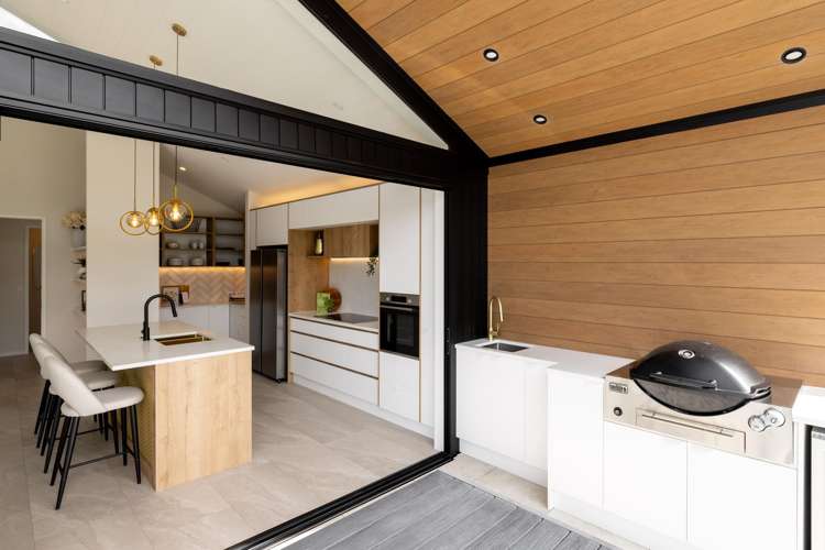 12 Kotuitui Drive Wainui_12