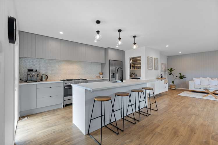 43 Coutts Way Fitzherbert_5