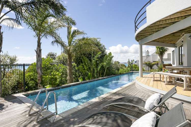 13 Waimana Avenue Northcote Point_10