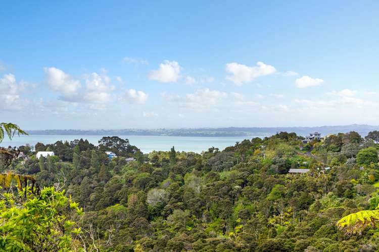 65 Tane Road Laingholm_1