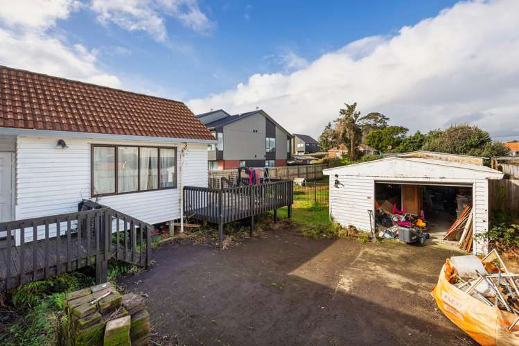 32 Stewart Road Mount Albert_18