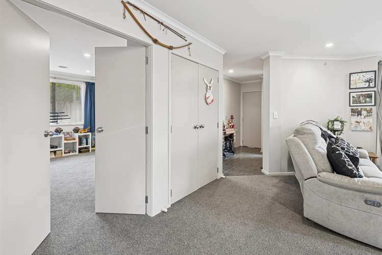 24 Riverholm Drive Mangakakahi_12