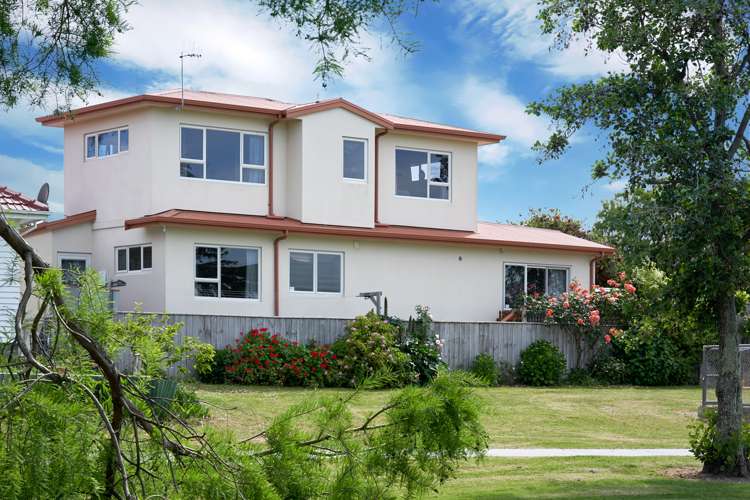 48 Georges Drive Napier South_2