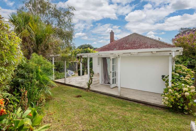10 Parkdale Road Mount Albert_22