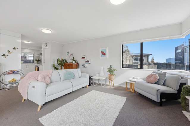 2/102 Sandspit Road Shelly Park_3