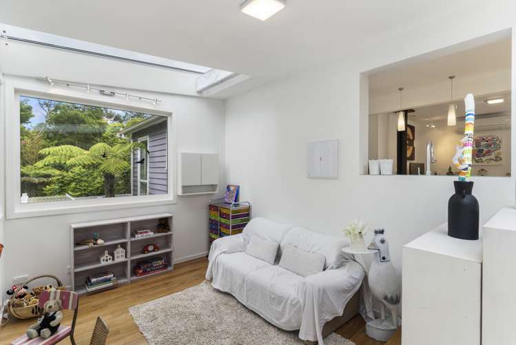 16 Coroglen Avenue Birkenhead_18