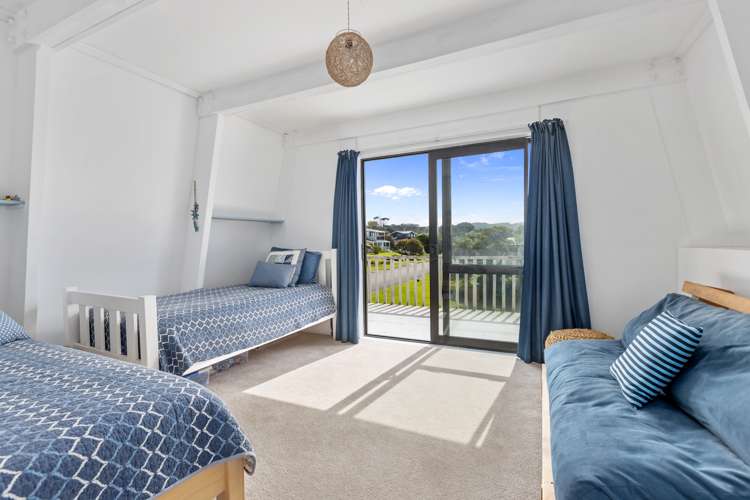 3 Harapaki Road Riversdale Beach_9