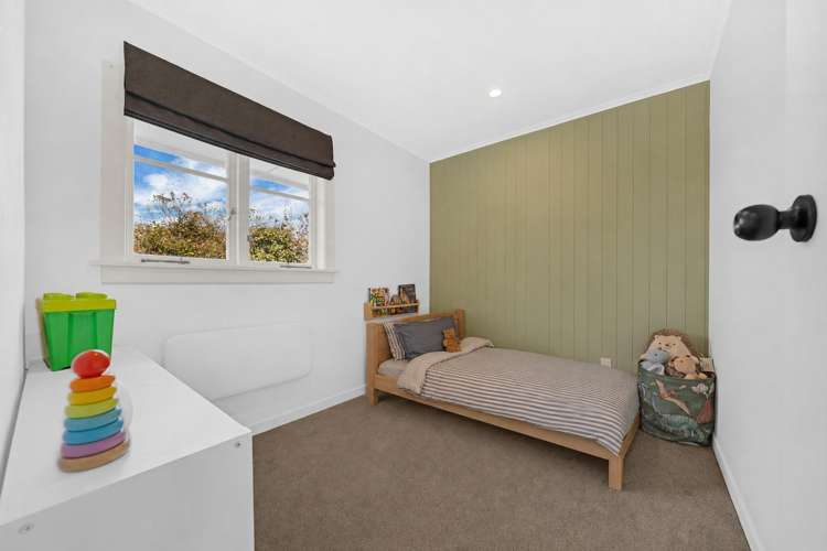 2/7 Greenhill Crescent Pakuranga Heights_12