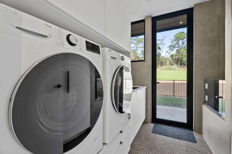 49 Candia Road Swanson_41