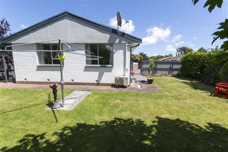 2/38d Cavendish Road Casebrook_11