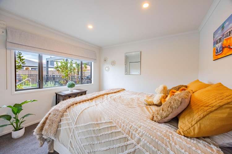 12 Inglis Place Mahora_13