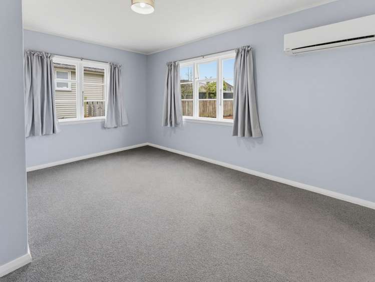 77 Andrew Street Marchwiel_16