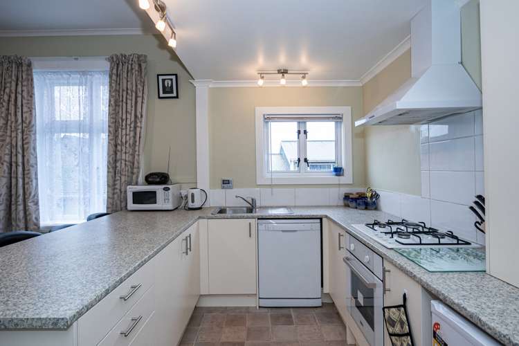 8 Cameron Street Seaview_3