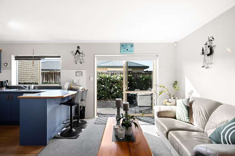 14 Northmeadow Drive Rototuna_2