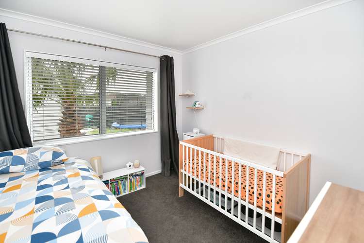 18 Aitkenhead Court Parakai_10