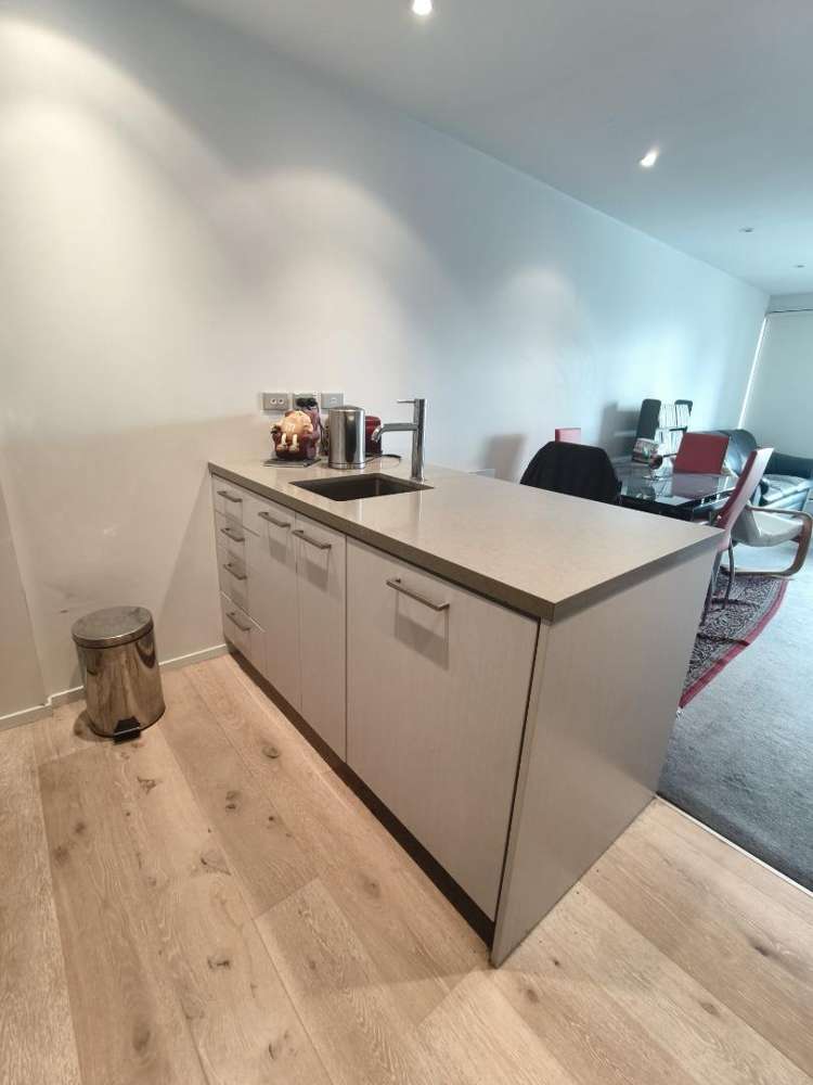 8 Airedale Street 10015_2