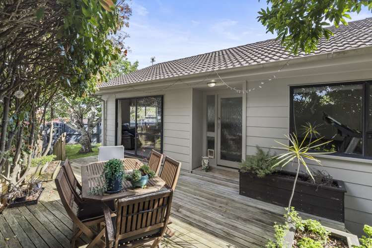 1/20 Glenhaven Place Te Atatu Peninsula_16