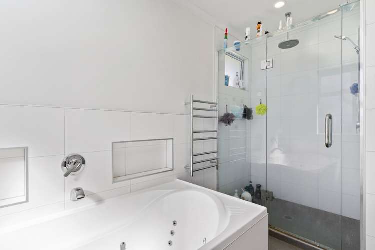 30 Gardner Avenue New Lynn_18