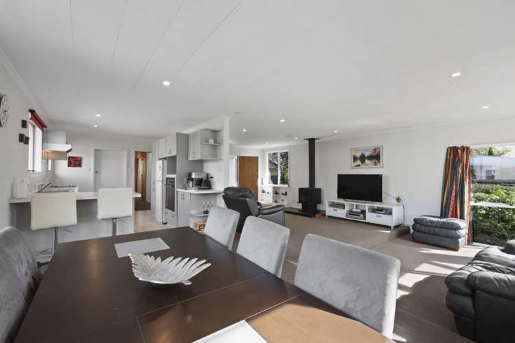 8 Stackhouse Avenue Bishopdale_14