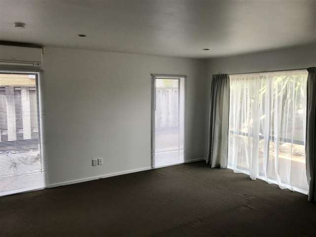 1/101 Wallace Road Māngere Bridge_1