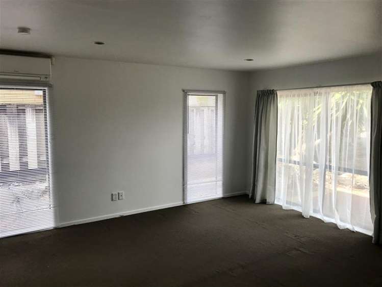 1/101 Wallace Road Māngere Bridge_1