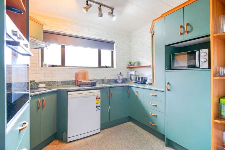 8 Myers Street Waikiwi_15