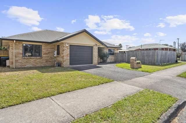 90A Grey Street 11373_1