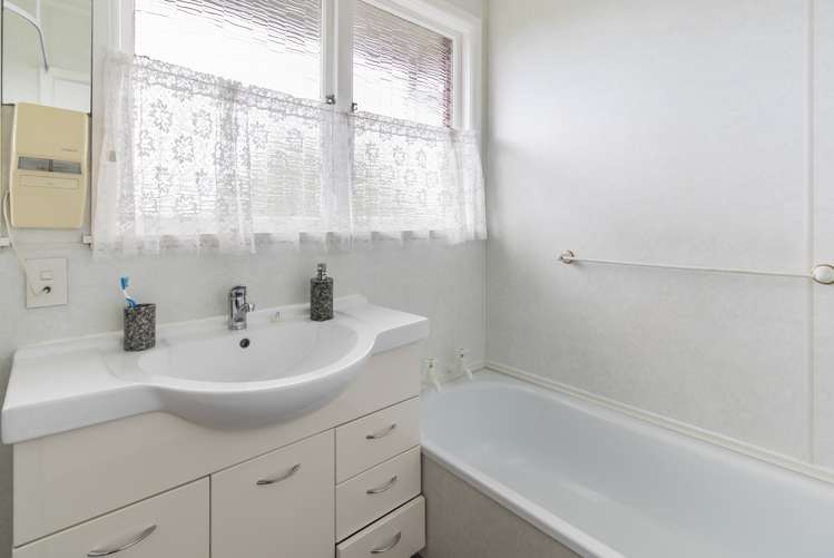 4 Balmoral Street Marchwiel_8